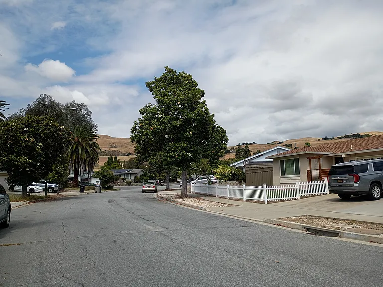 2001 Majestic Way — Photo 14