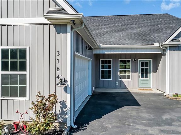 2nd image of 3164 Rucker Rd S