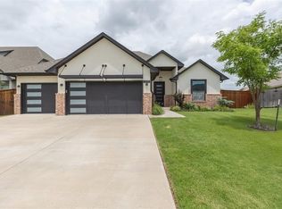 2215 Kimball Dr, Norman, OK 73071