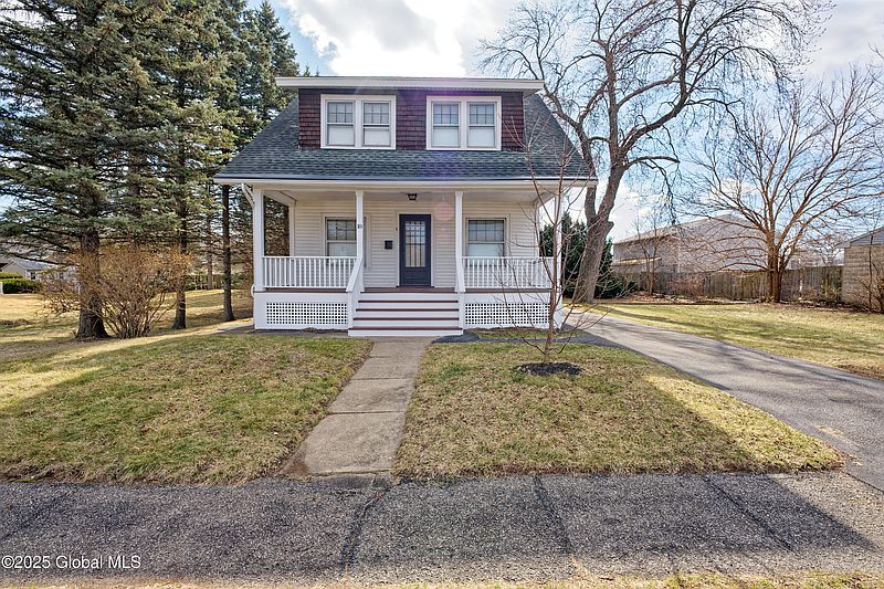 2nd image of 18 Marriott Avenue Avenue
