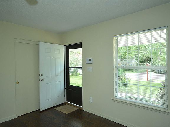 4th image of 1964 Gary Cir