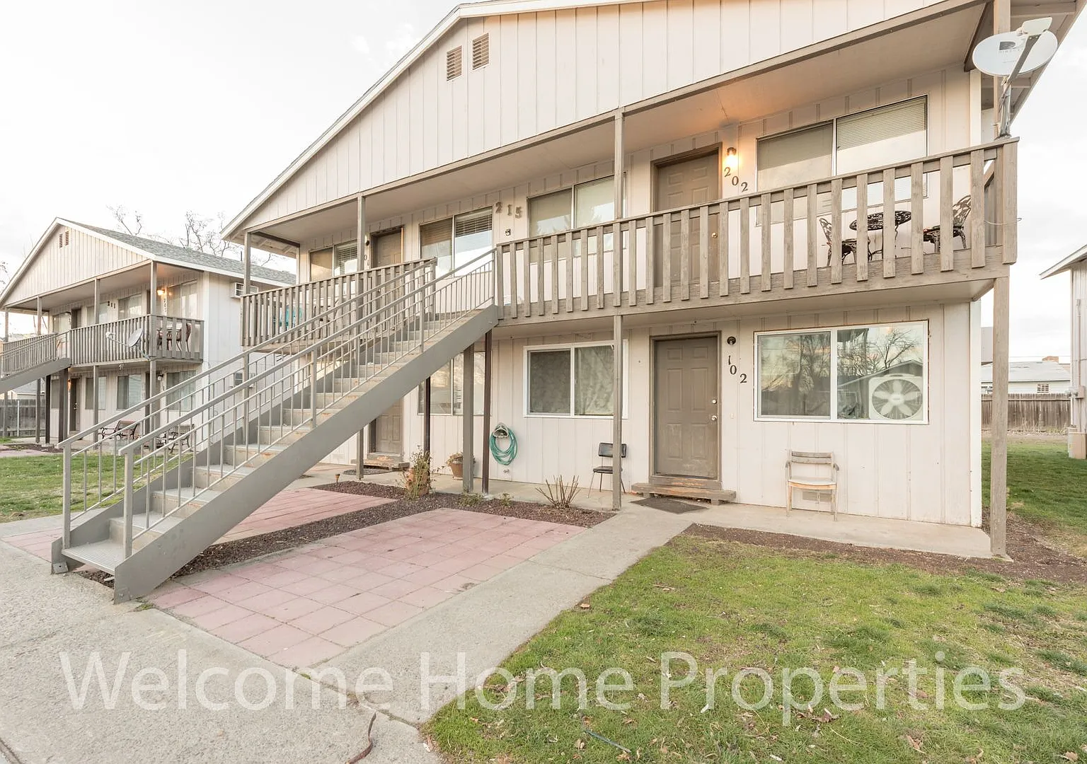 Irisview - SE 3rd St — Photo 3