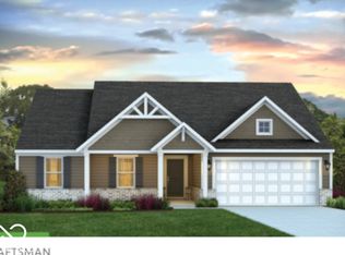 2587 Grey Fox Dr, Martinsville, IN 46151