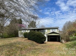 206 Bennett Rd, Stony Point, NC 28678