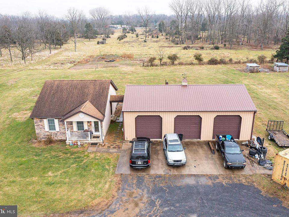 463 Phillips Ln, Bunker Hill, WV 25413 Zillow