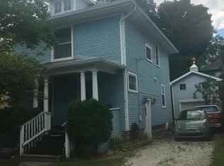 1321 Jerome St, Lansing, MI 48912