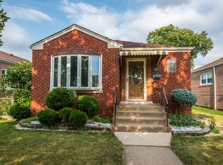 5405 S Nagle Ave, Chicago, IL 60638