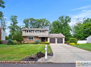 436 Elwood St, Piscataway, NJ 08854