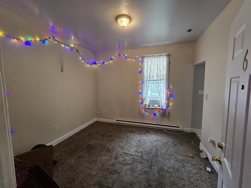 138 S 3rd St #6