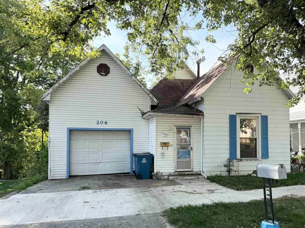 206 S Main St, Jonesboro, IN 46938