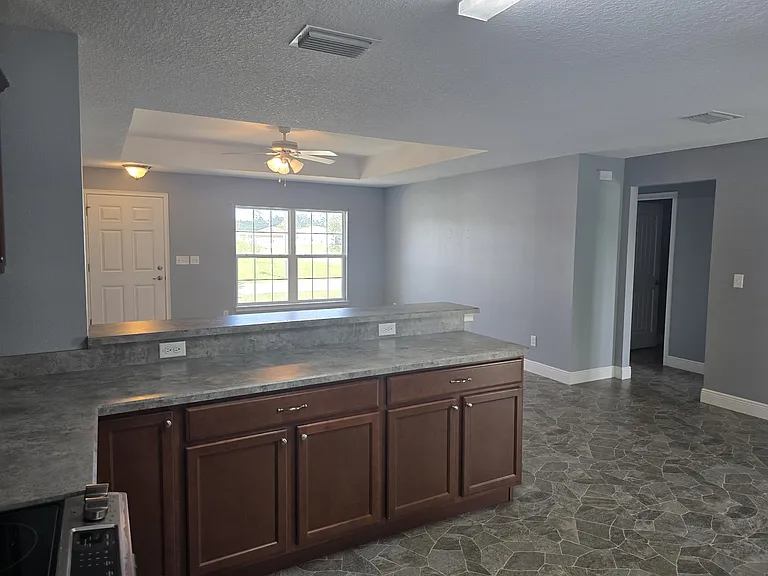 12762 SW 33rd Ave — Photo 10