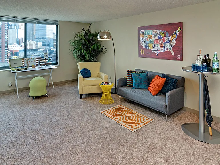 Laurel Village Apartments — Photo 44