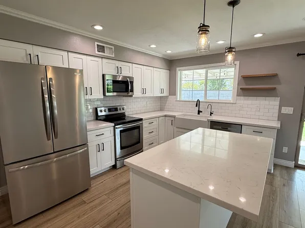 1742 S Hall, Mesa, AZ 85204