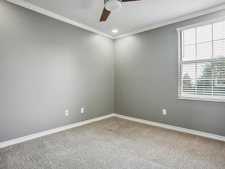 4841 Stoneybrook Blvd — Photo 16