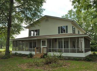 127 Wildflower Ln, Alma, GA 31510