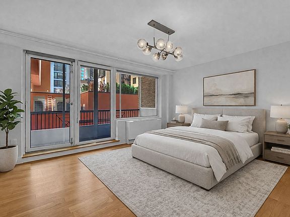5th image of 732 W End Ave APT 3