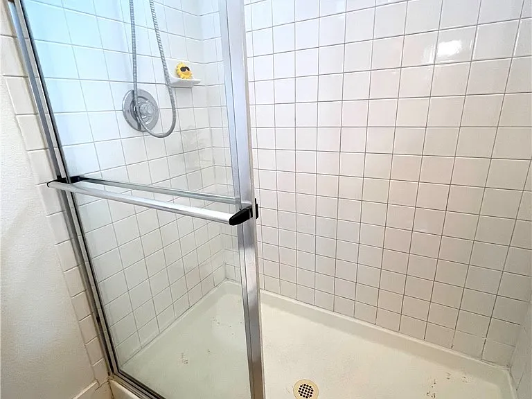 9708 Ridge Creek Pl — Photo 27