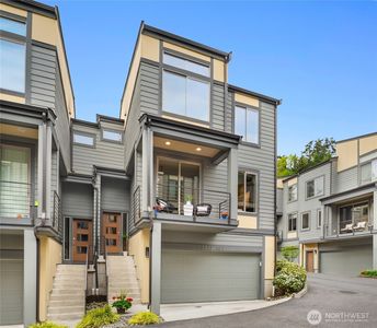 2972 76th Place SE #102, Mercer Island, WA, 98040