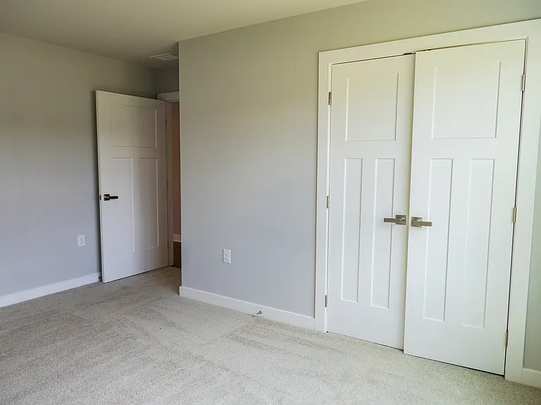 3093 Edgehill Dr — Photo 34