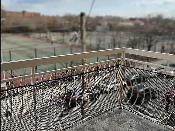 5th image of 1840 E 14th St #4R