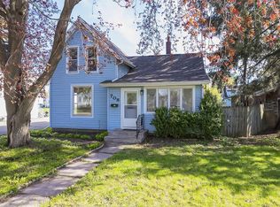 708 2nd St, Baraboo, WI 53913