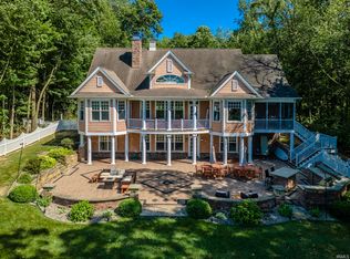 1522 Eastgate Dr, Kendallville, IN 46755