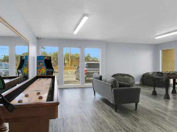 Advenir at The Meadows