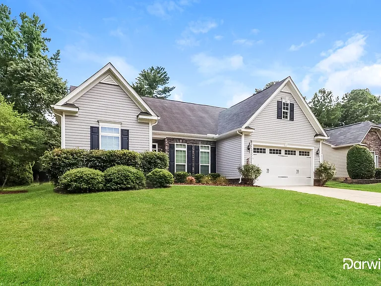 2613 Holly Oak Ln — Photo 2