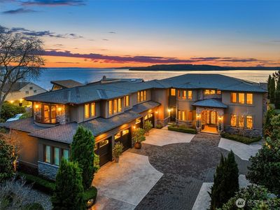 21827 4th Avenue S, Normandy Park, WA, 98198