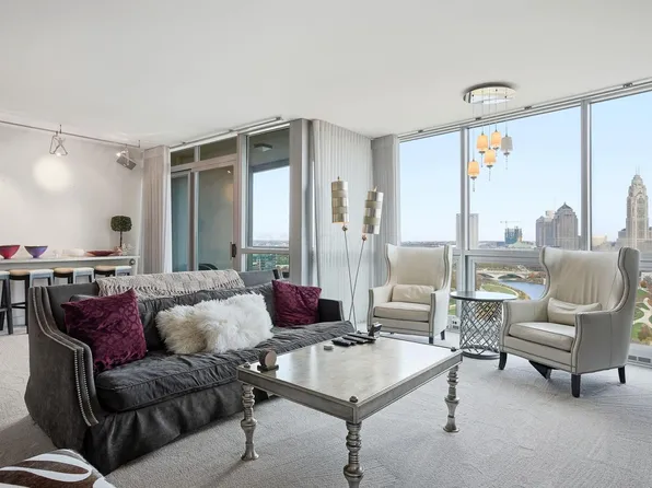 1 Miranova Pl APT 2030, Columbus, OH 43215