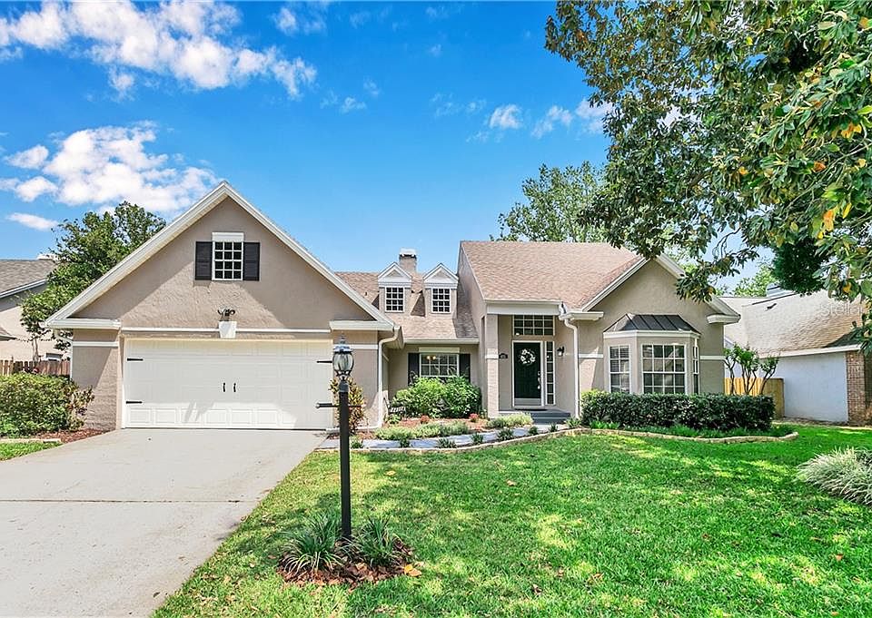 1st image of 403 Cinnamon Oak Ct