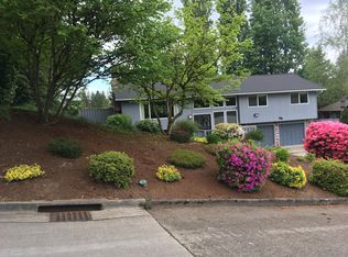 139 W Canyon View Dr, Longview, WA 98632