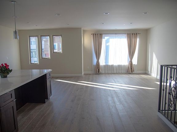 Kitchen/Living Room View