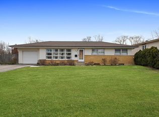 520 Huber Ln, Glenview, IL 60025