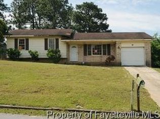 759 Amber Dr, Fayetteville, NC 28311