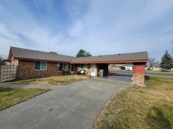 221 N Underwood St #221, Kennewick, WA 99336