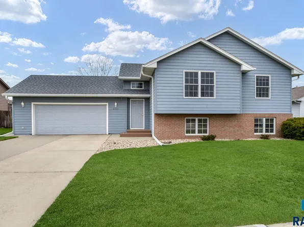 5519 S Wexford Ct, Sioux Falls, SD 57106