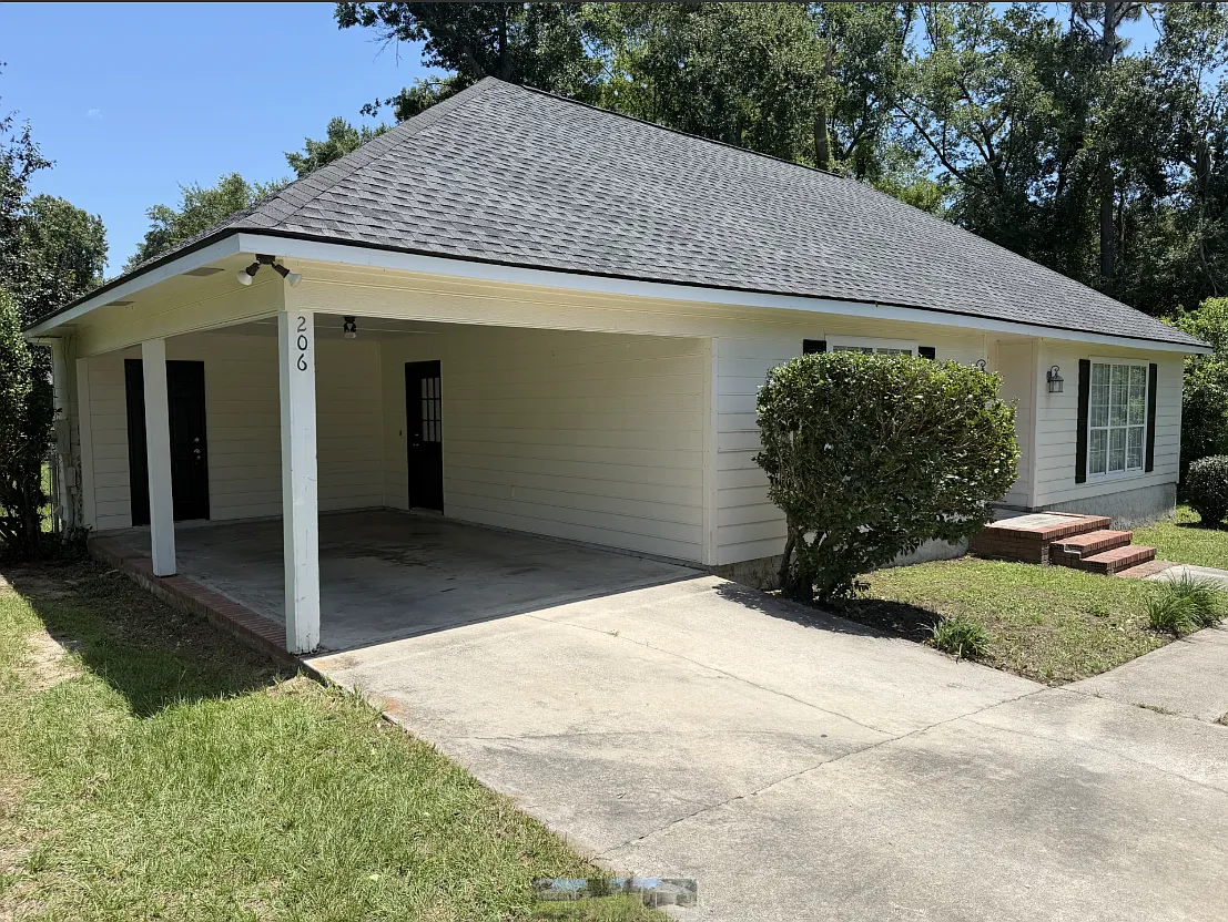 2 bed, 1166 sqft, $1,700 — Photo 2