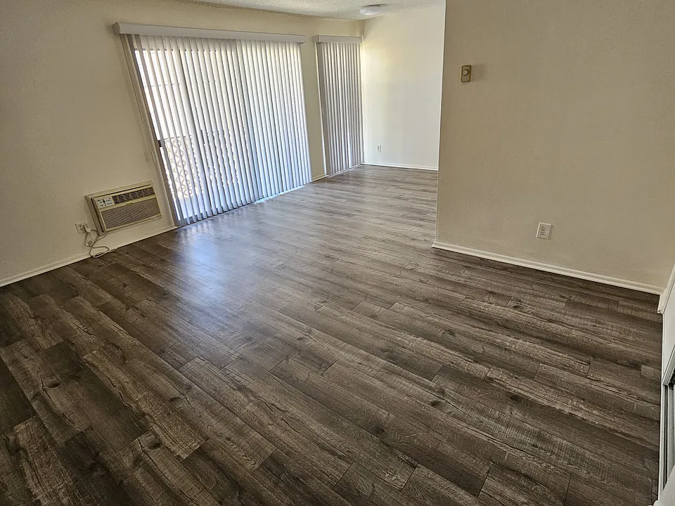 Unit 210-Entry front door view