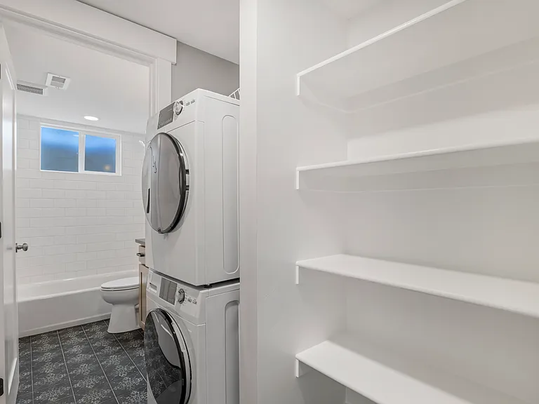 1565 S Hadleys View Dr #1 — Photo 2