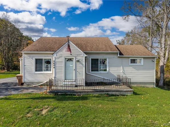 2404 Union Rd, Cheektowaga, NY 14227