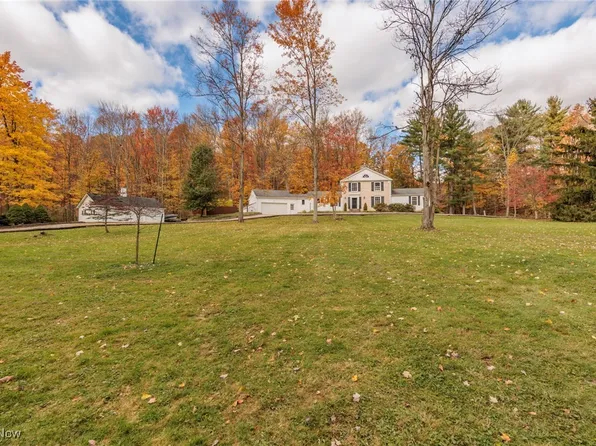 1220 Carpenter Rd, Gates Mills, OH 44040