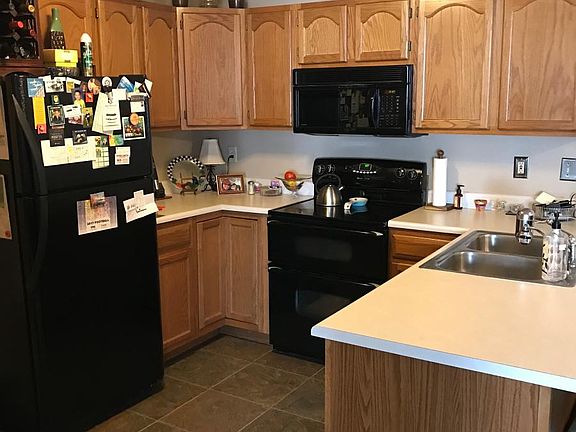 Large eat in kitchen