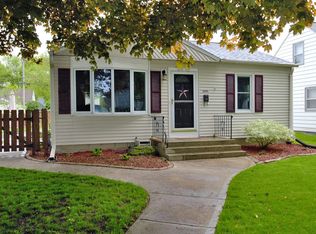 3445 N 90th St, Milwaukee, WI 53222