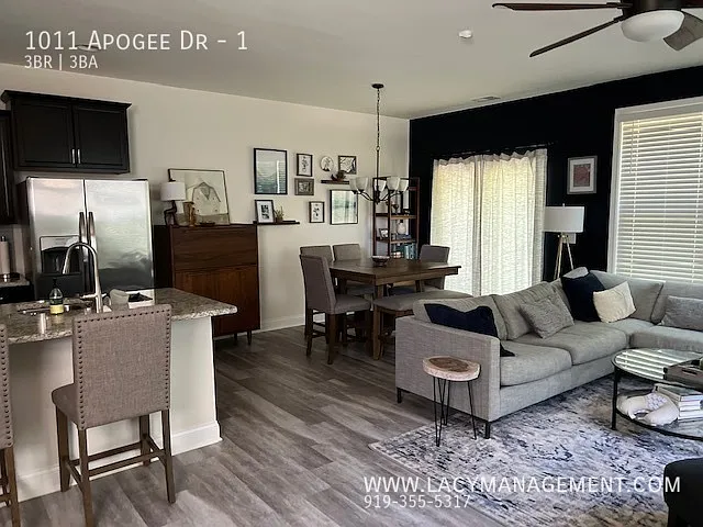 1011 Apogee Dr #1 — Photo 3