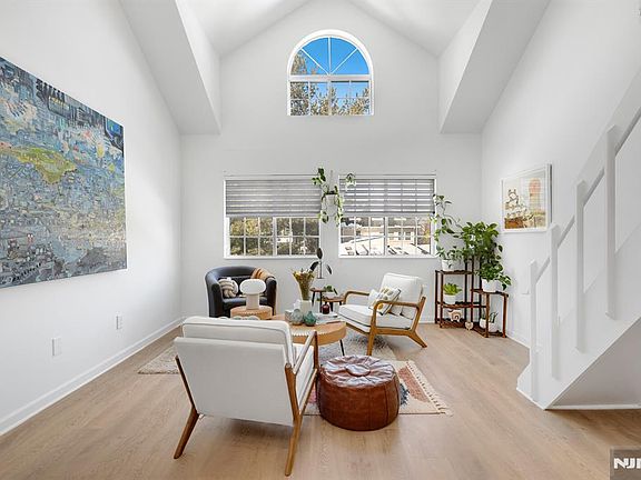 3rd image of 199 Union Ave APT 2F