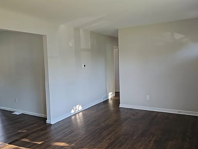 1437 Blackburn Ct — Photo 9