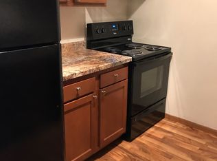 2416 Park Ave, Muscatine, IA 52761