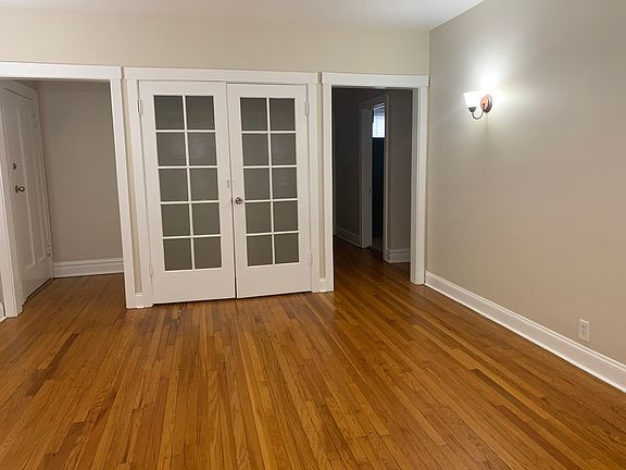 3rd image of 2645 N Laramie Ave #2B
