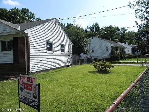 4th image of 6929 Halleck St